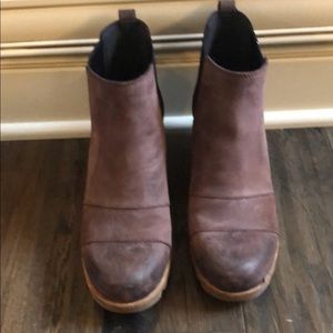 Sorel Joan of arctic wedges